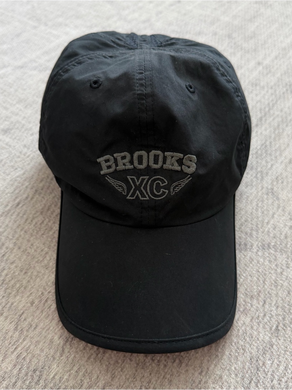 Brooks Running CX Cross Country Adult Black Adjustable Running OSFM Velcro Hat